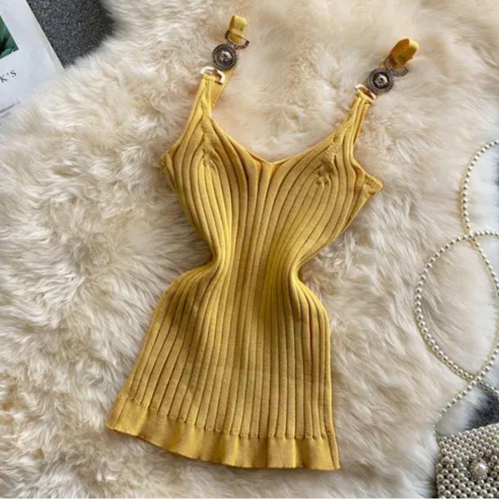 NWT Mustard yellow gold knit tank vest sleeveless top gold hardware lightweight